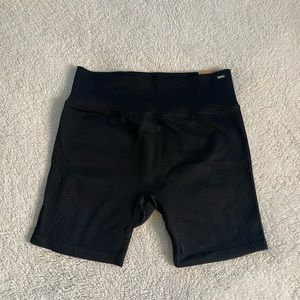 VS PINK seamless high waist biker shorts